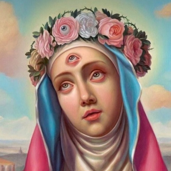 Meet your Posher, Lilith - Picture 1 of 1